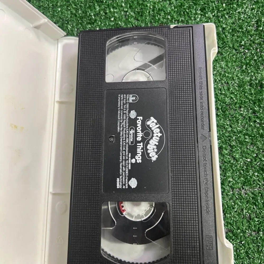 Lot Of 2 Teletubbies VHS Tapes Big Hug!Vol. 6‎ Favorite Things